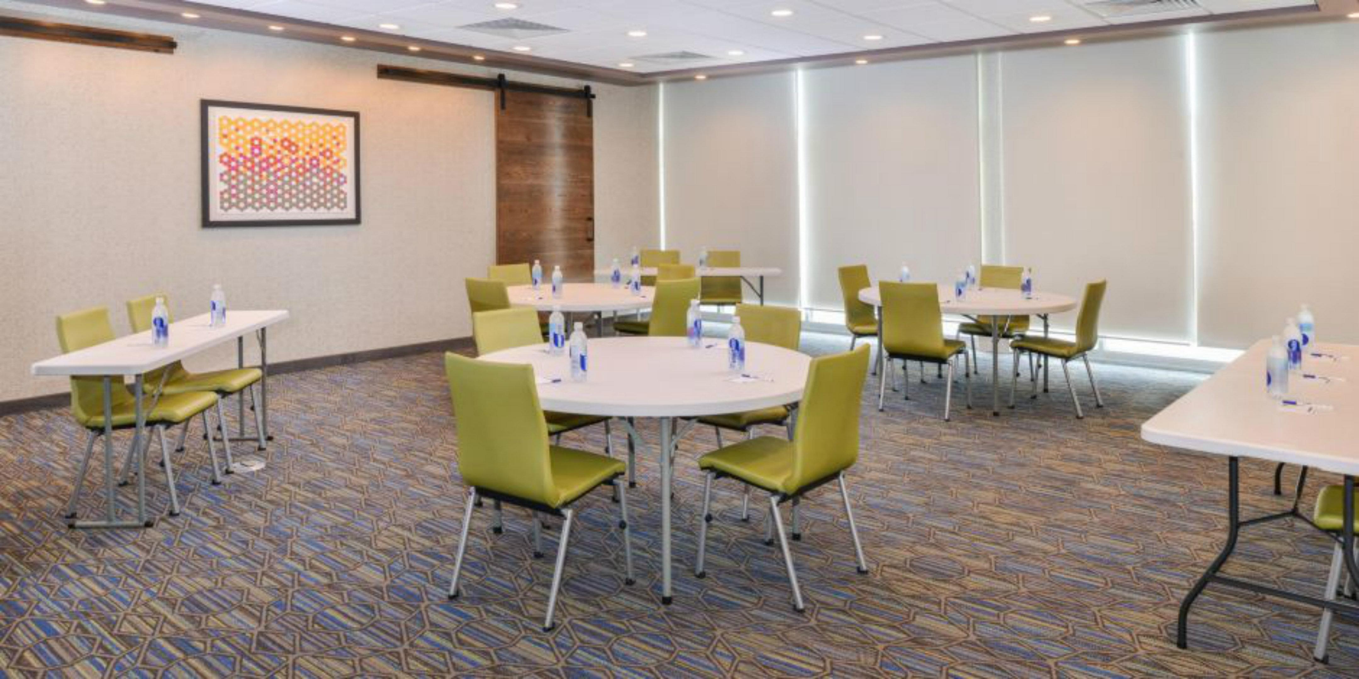 Holiday Inn Express - Alliance By Ihg Exteriör bild