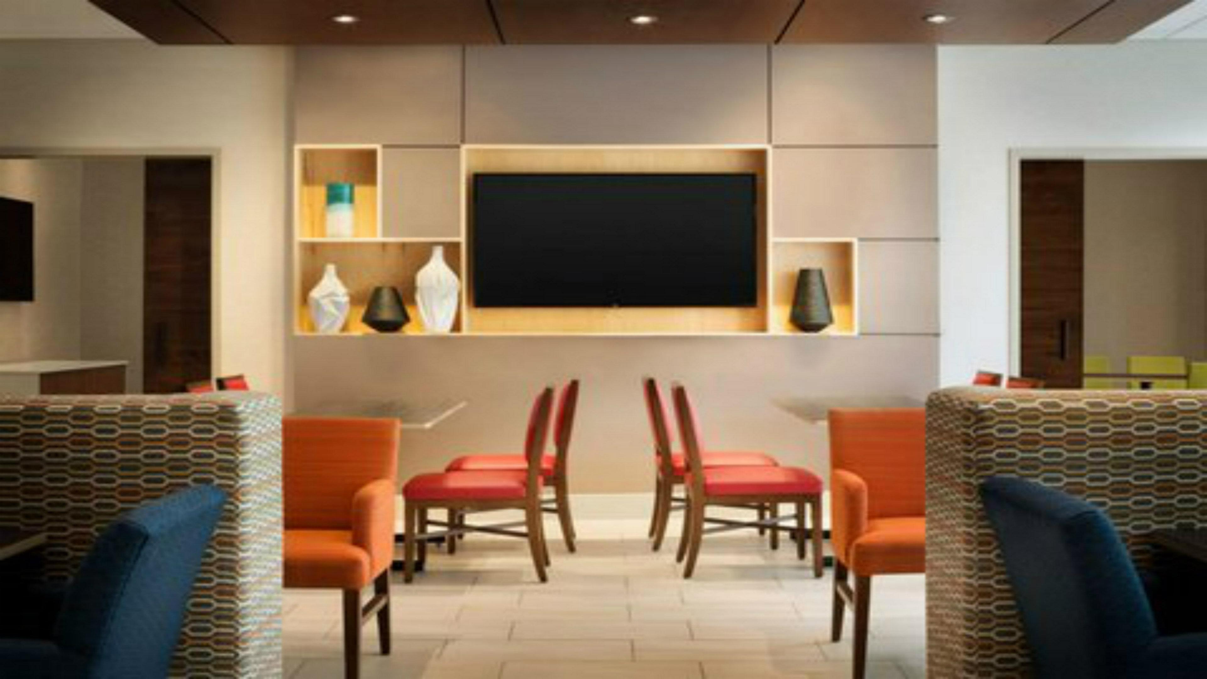 Holiday Inn Express - Alliance By Ihg Exteriör bild