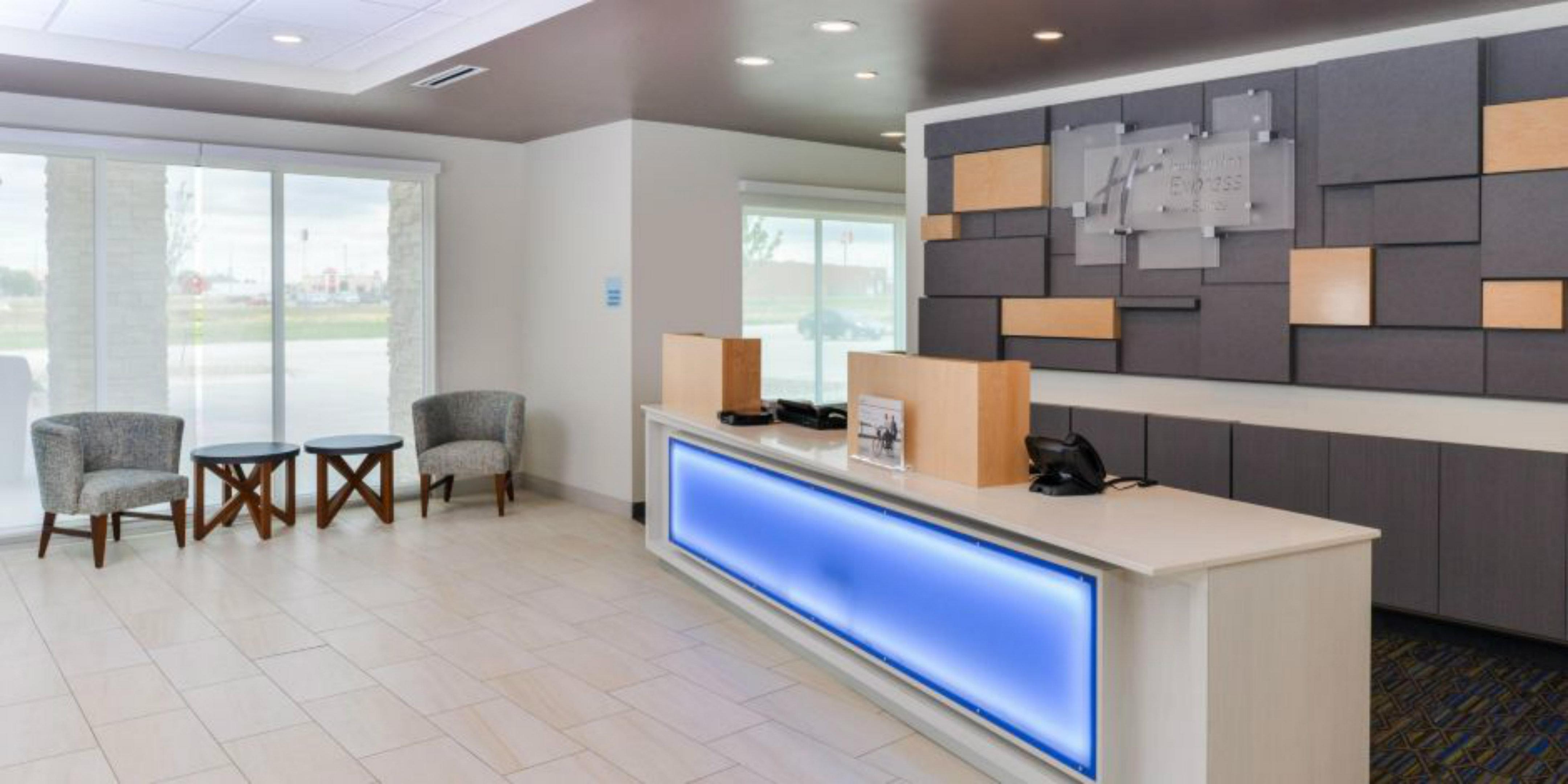 Holiday Inn Express - Alliance By Ihg Exteriör bild