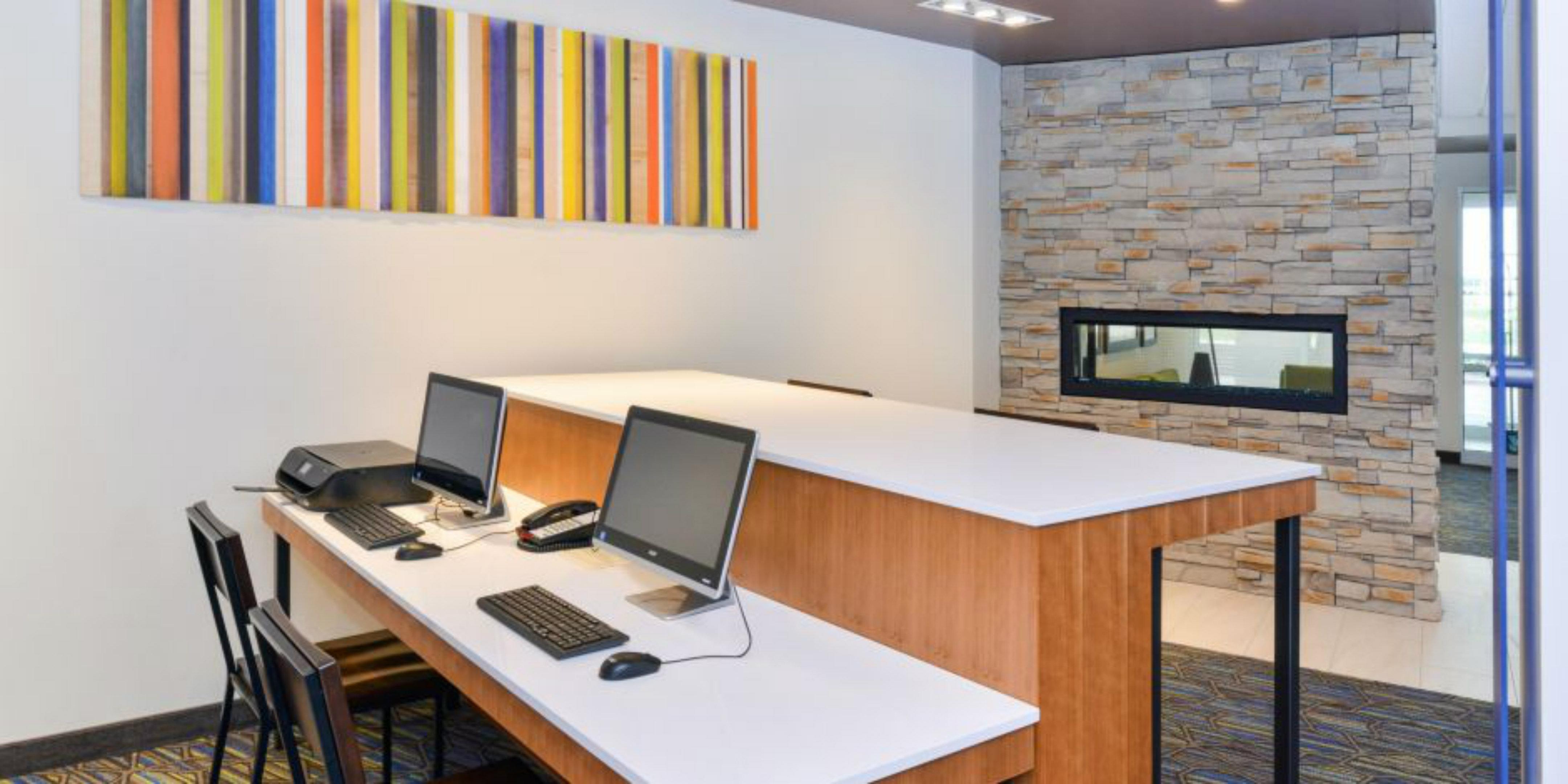 Holiday Inn Express - Alliance By Ihg Exteriör bild